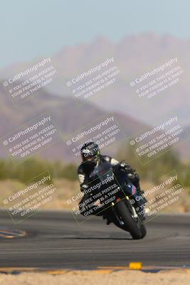 media/Nov-06-2023-Moto Forza (Mon) [[ce023d0744]]/3-Intermediate Group/Session 3 (Turn 5)/